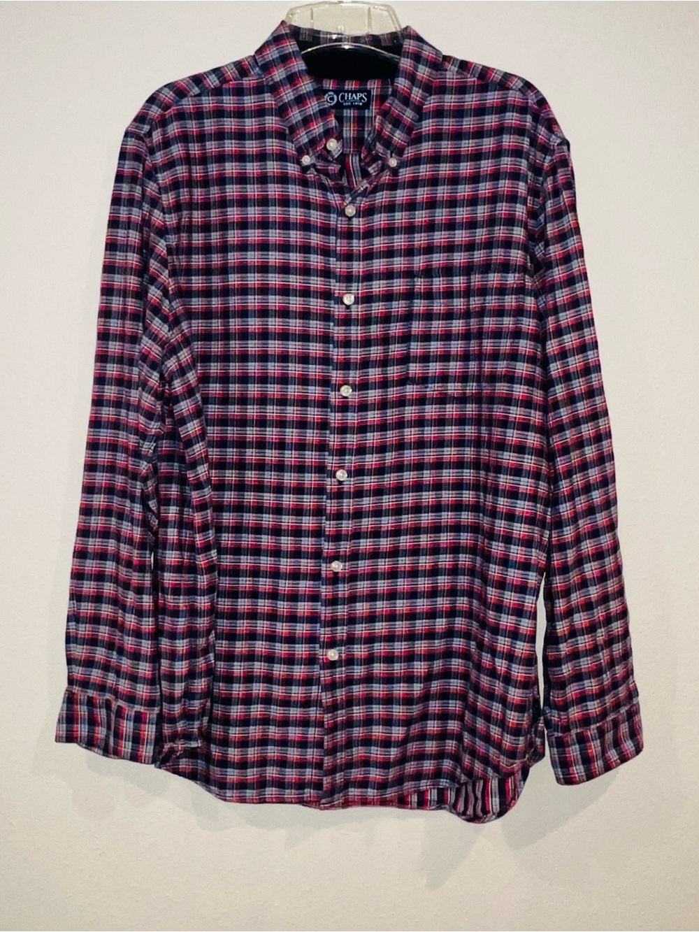 Mens Chaps size Large button-up long sleeve Christmas plaid holiday shirt